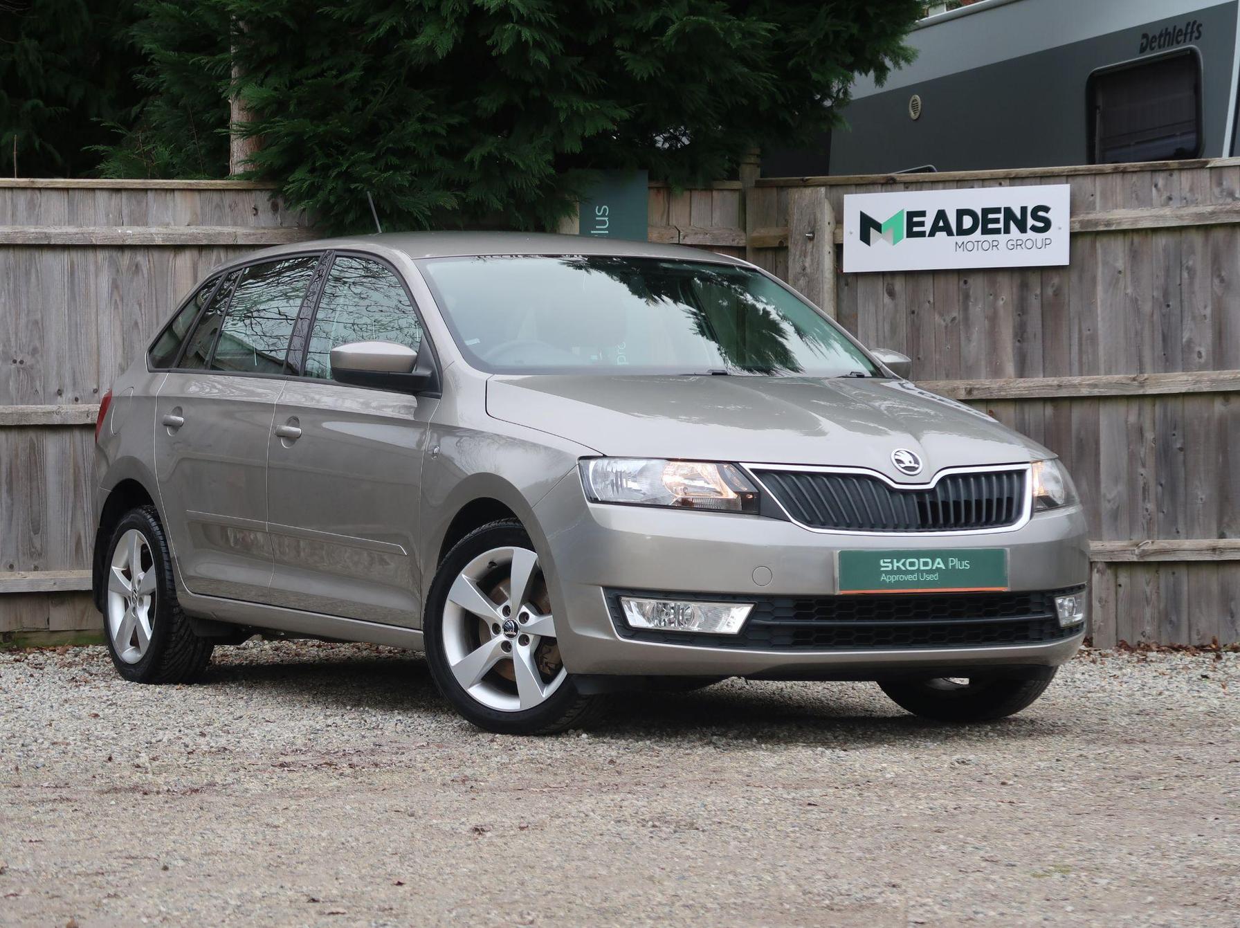 2015/15 Skoda Rapid Spaceback 1.6 TDI SE Tech Euro 5 5dr Hatchback